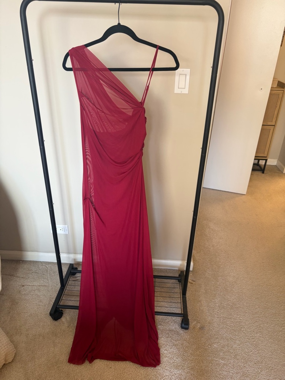Elegant One-Shoulder Red Evening Gown